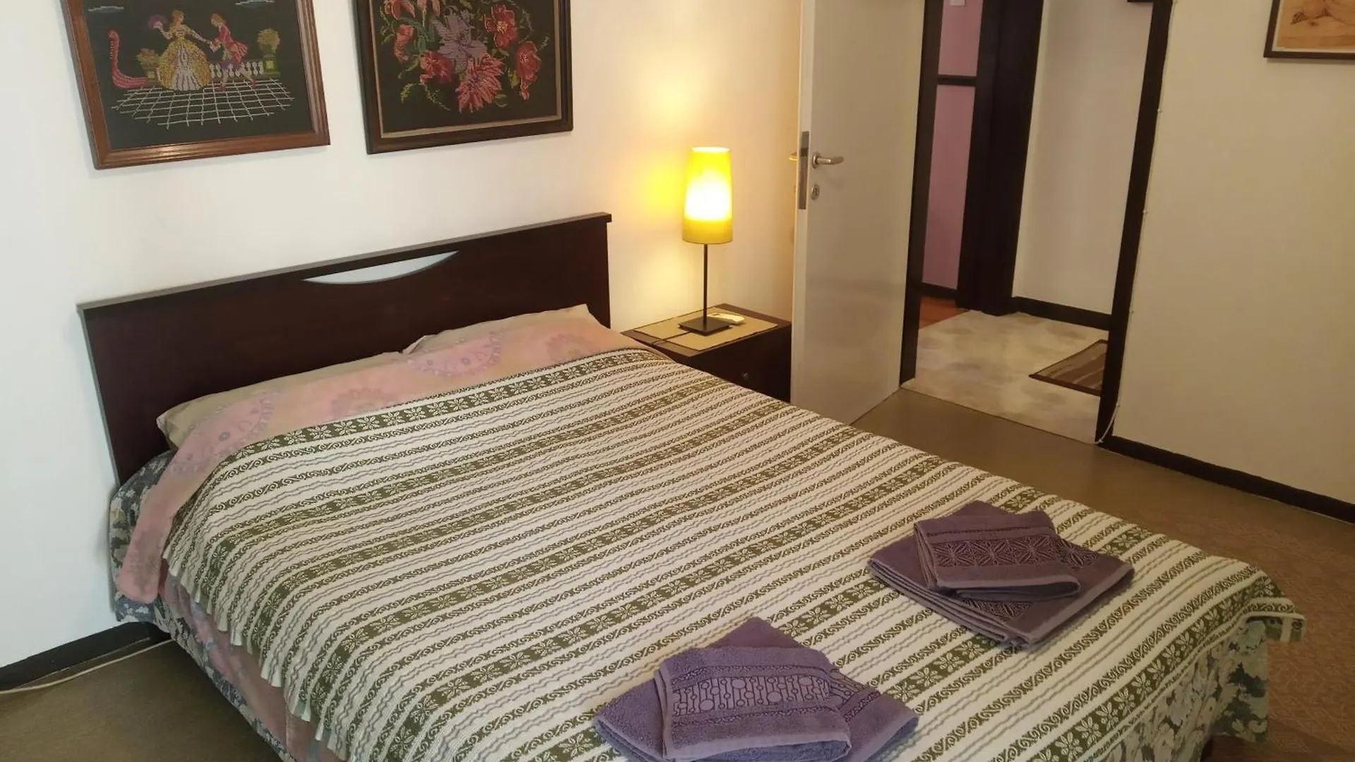Cosy Penthouse -Up To 6 Guests- In The City Centre! Soluň 0*,